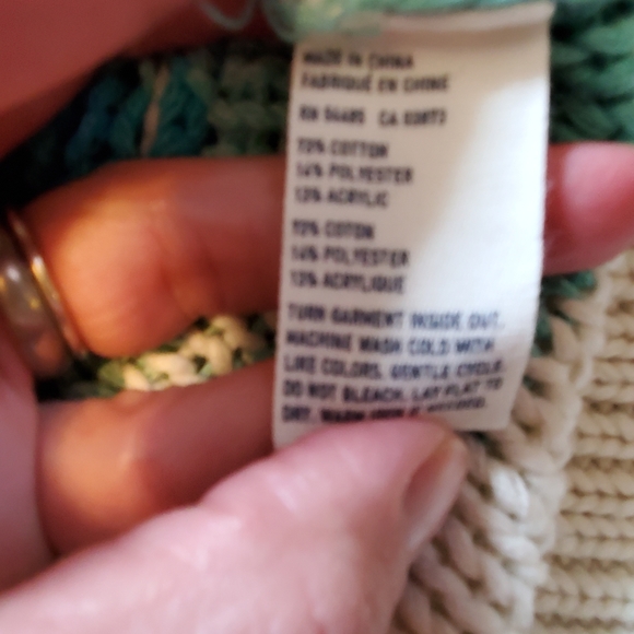 American Eagle Sweater - Picture 4 of 5